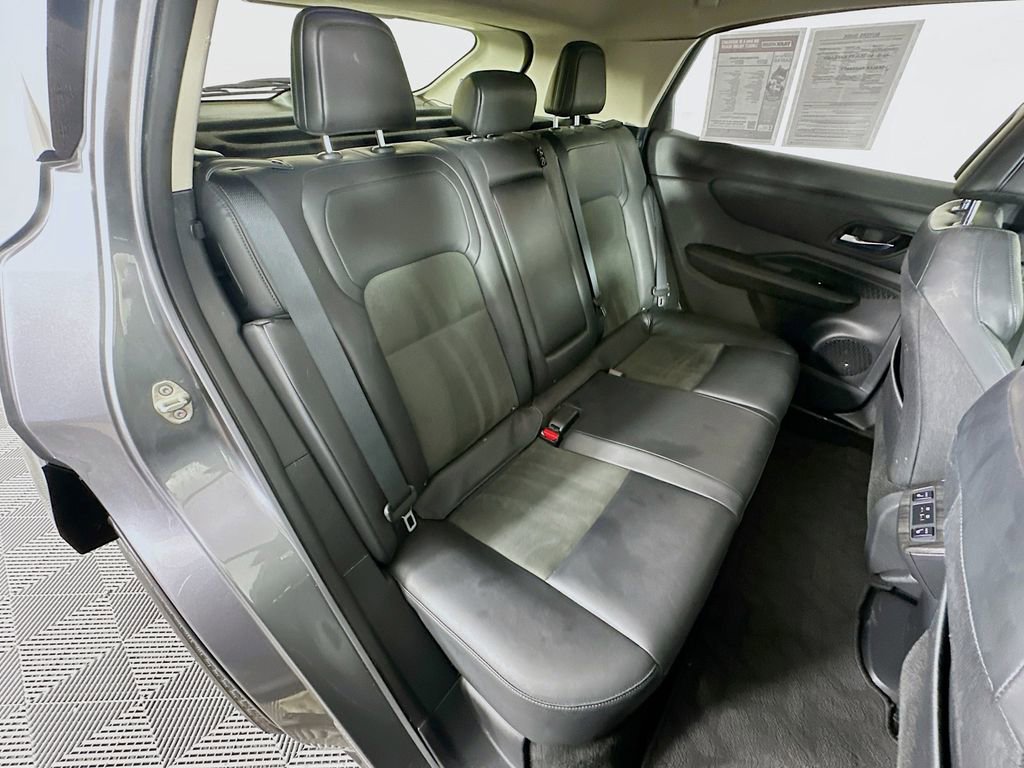 Used 2023 Nissan Ariya FWD image 33