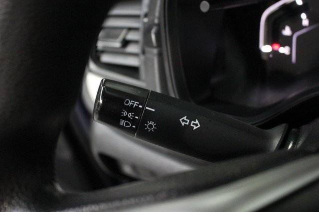 Used 2019 Honda CR-V LX image 13