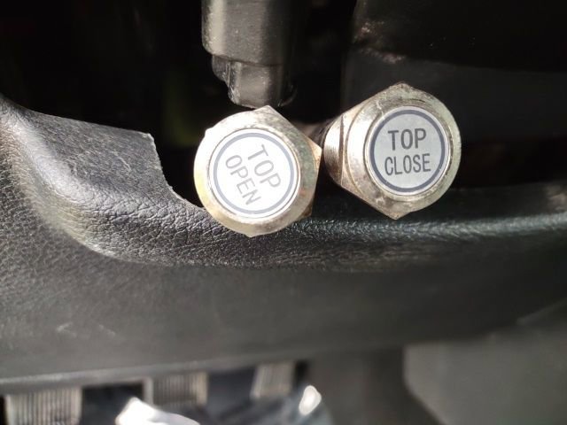 Used 2016 Jeep Wrangler Unlimited Sahara image 15