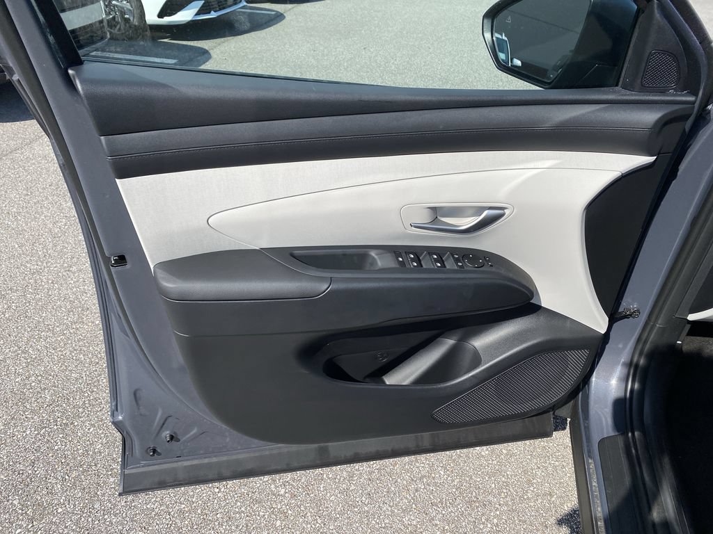New 2026 Hyundai Tucson SEL FWD image 17