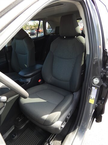 Used 2023 Toyota RAV4 XLE w/ Convenience Package FWD image 37