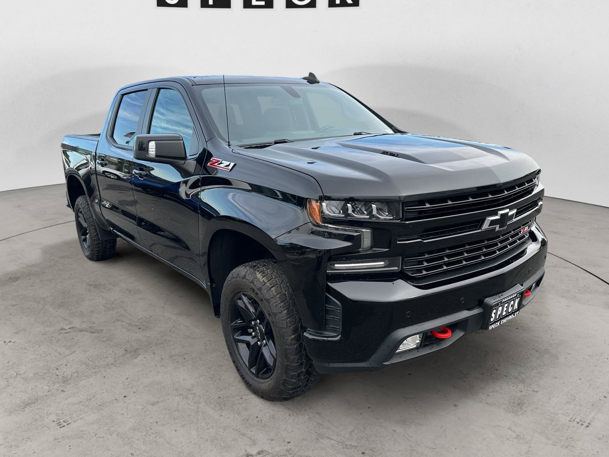 Used 2020 Chevrolet Silverado 1500 LT Trail Boss w/ Midnight Edition AWD/4WD image 7