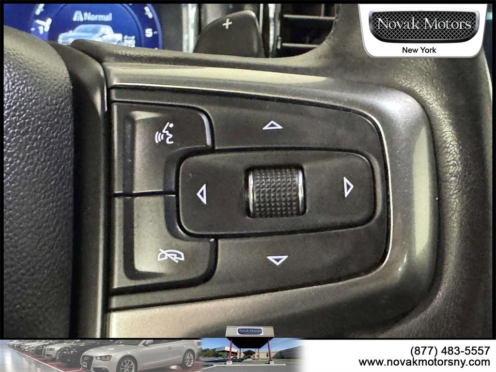 Used 2022 Chevrolet Silverado 1500 LT image 17