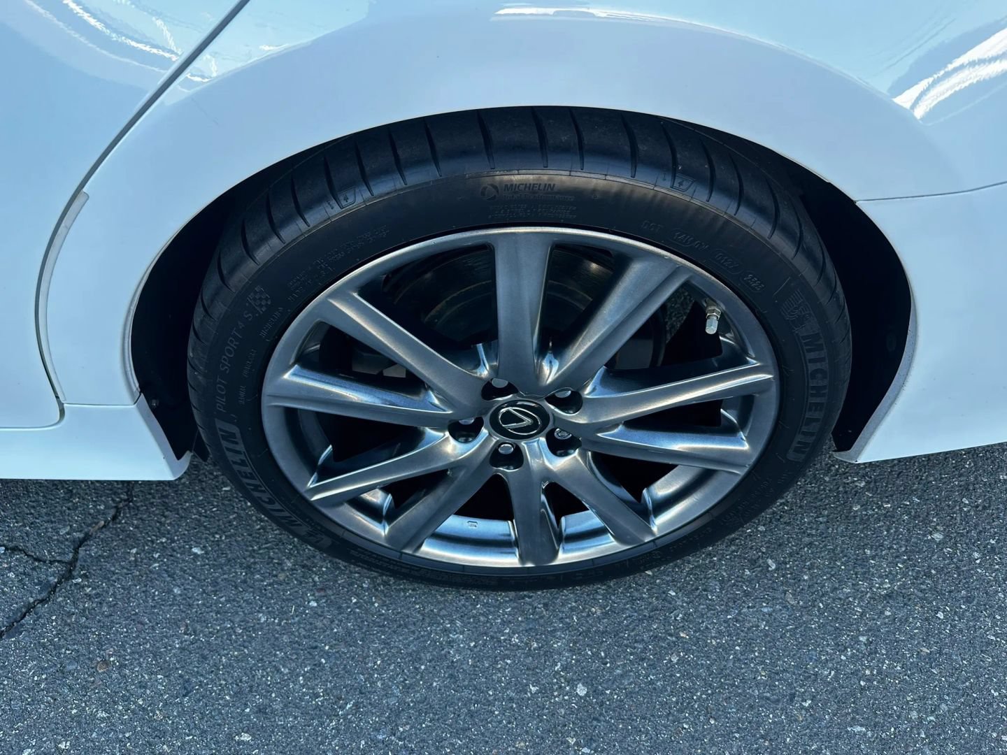 Used 2014 Lexus GS 350 w/ F Sport Package RWD image 38