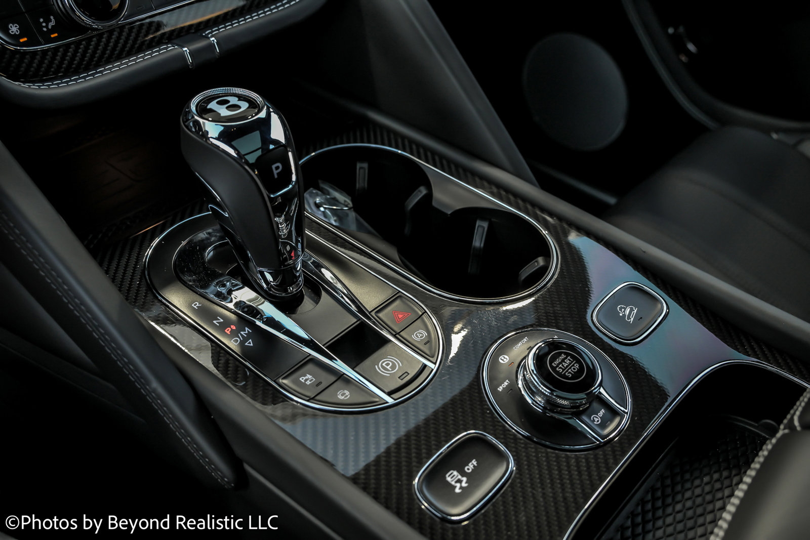 Used 2024 Bentley Bentayga image 50