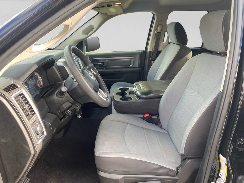 Used 2024 RAM 1500 Classic SLT AWD/4WD image 19