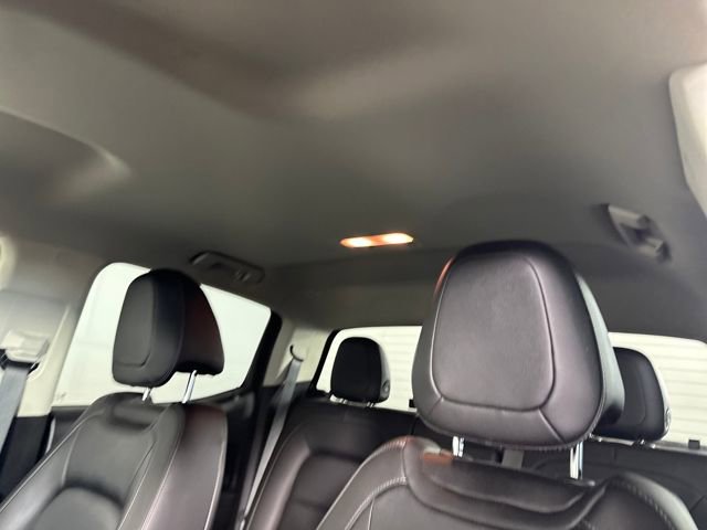 Used 2018 GMC Canyon SLT w/ Driver Alert Package image 12