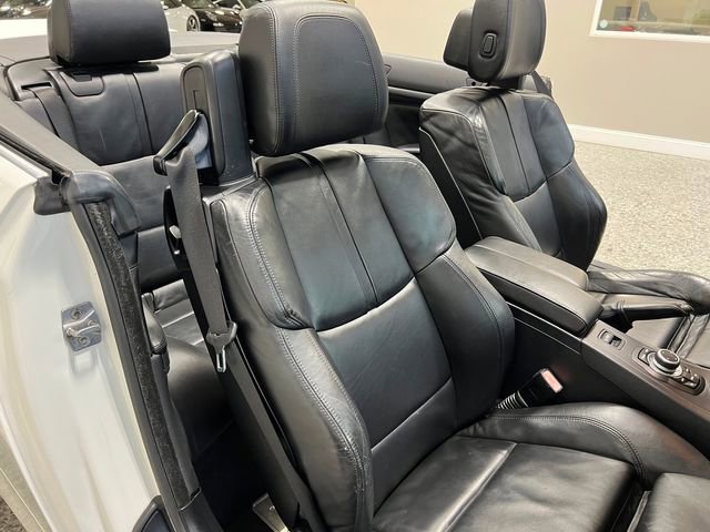 Used 2010 BMW M3 Convertible image 24