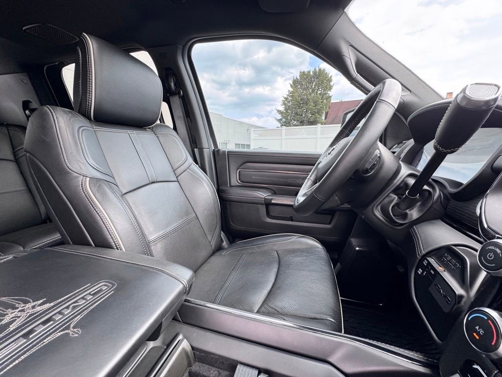 Certified 2023 RAM 3500 Limited w/ Night Edition AWD/4WD image 19