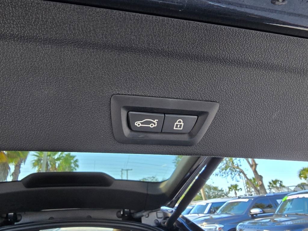 Used 2021 BMW X6 sDrive40i w/ Convenience Package image 43