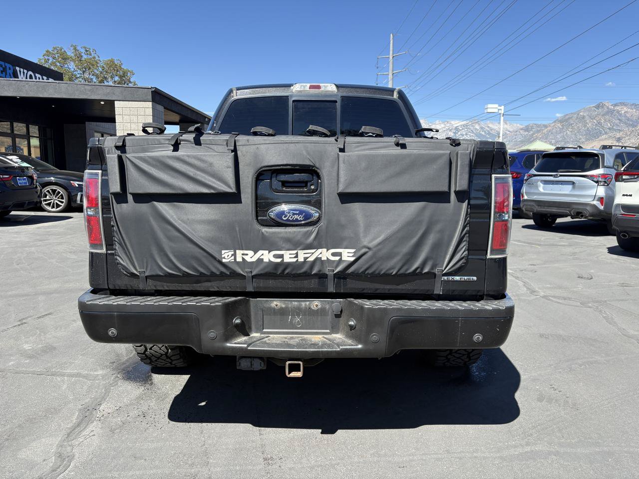 Used 2014 Ford F150 FX4 w/ Equipment Group 402A Luxury AWD/4WD image 5