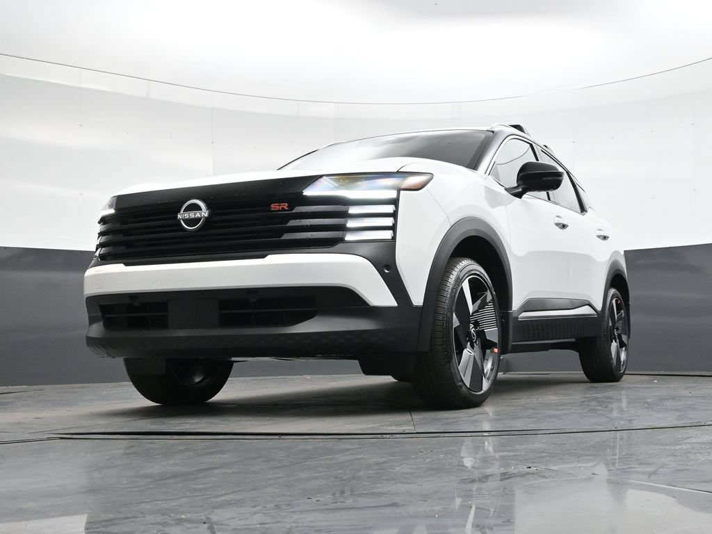 New 2026 Nissan Kicks SR w/ Cold Weather Package FWD image 45