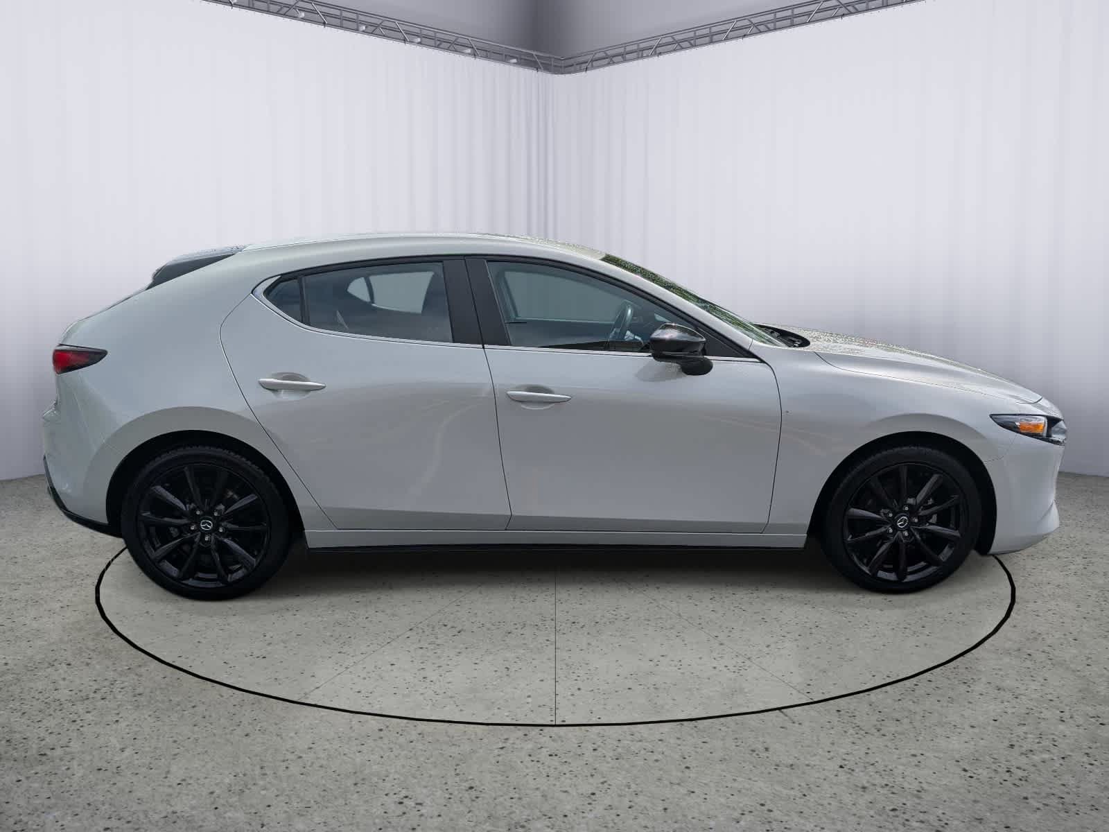 Used 2024 MAZDA MAZDA3 s FWD image 2