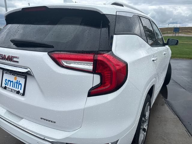 Certified 2024 GMC Terrain Denali AWD/4WD image 27