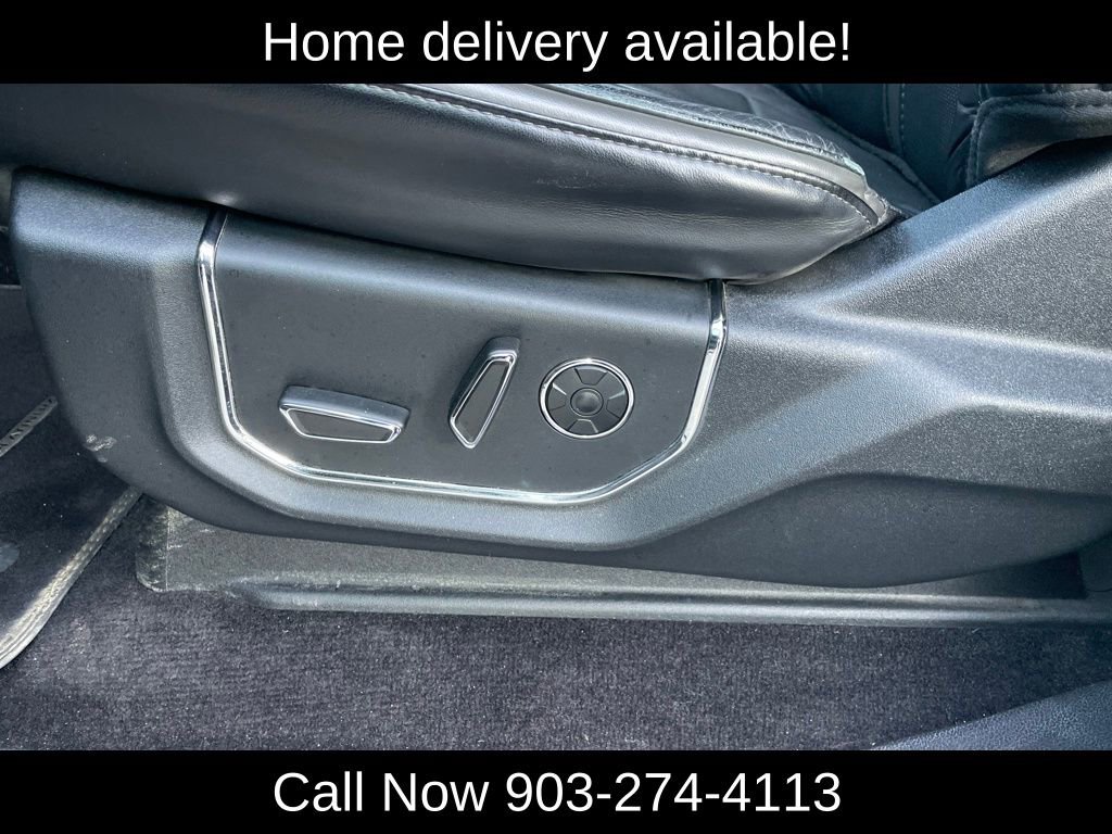 Used 2015 Ford F150 Platinum w/ Max Trailer Tow Package image 36