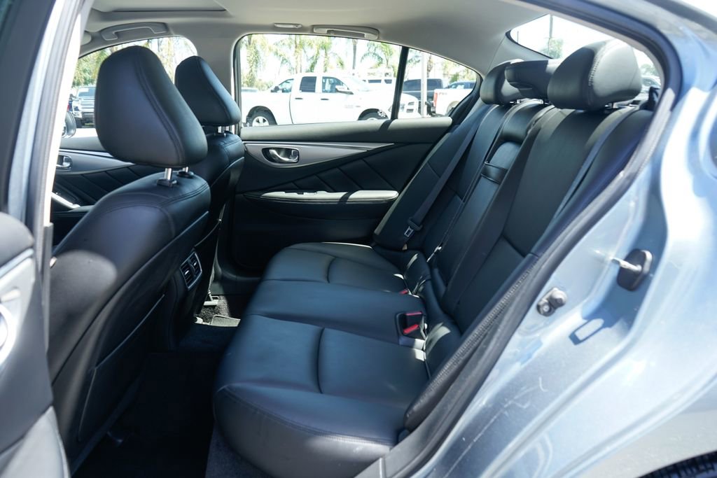 Used 2020 INFINITI Q50 Luxe w/ Essential Package (3.0T Luxe) AWD/4WD image 34