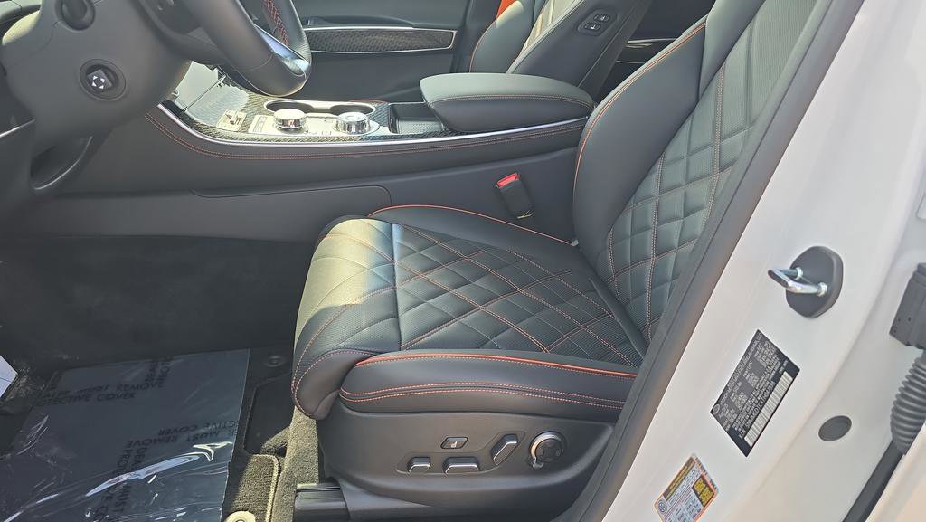 New 2026 Genesis GV70 3.5T Sport Prestige AWD/4WD image 13