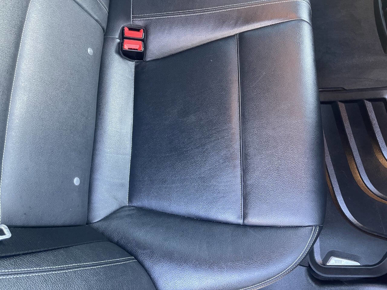 Used 2017 BMW X4 M40i image 26