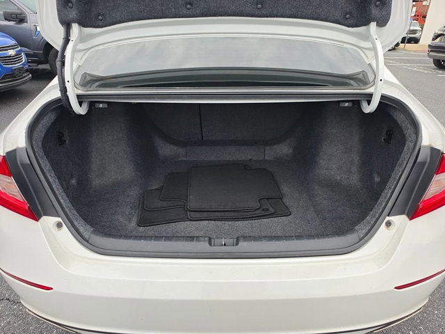 Used 2021 Honda Accord Sport image 12