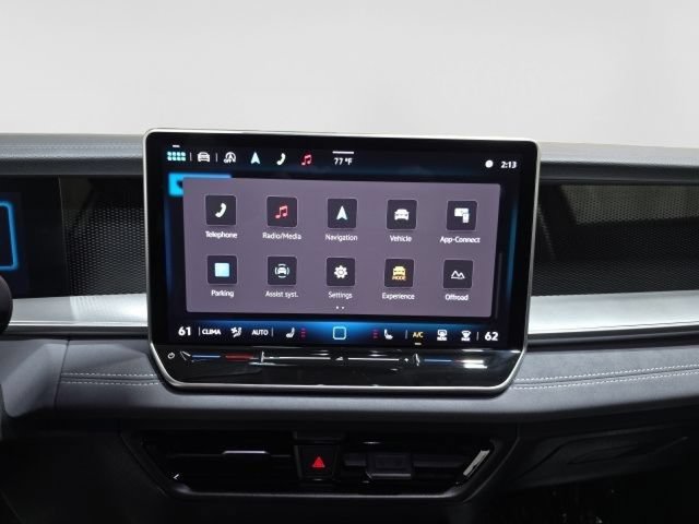 Certified 2025 Volkswagen Tiguan SE AWD/4WD image 19