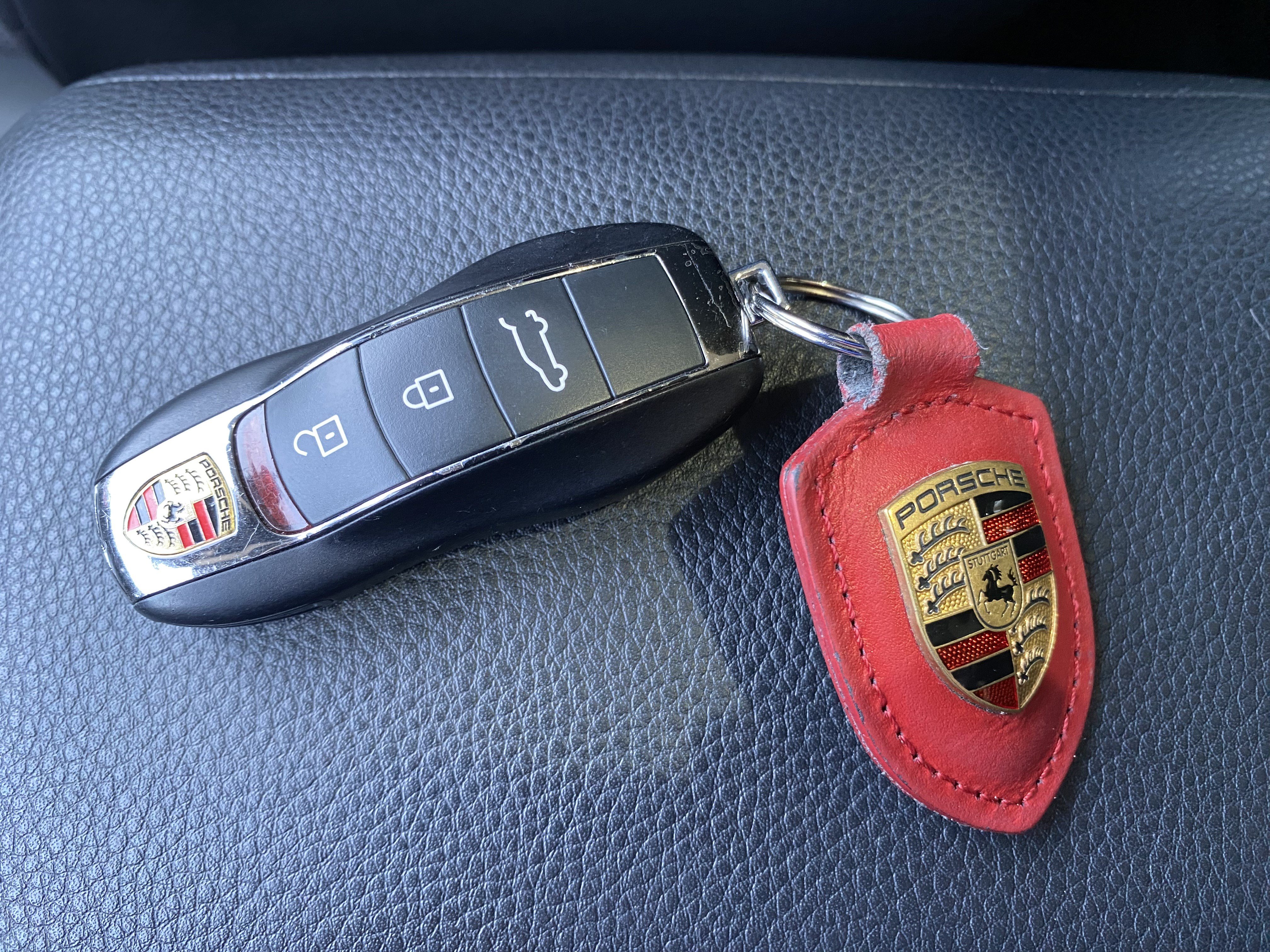 Used 2020 Porsche Macan S AWD/4WD image 35