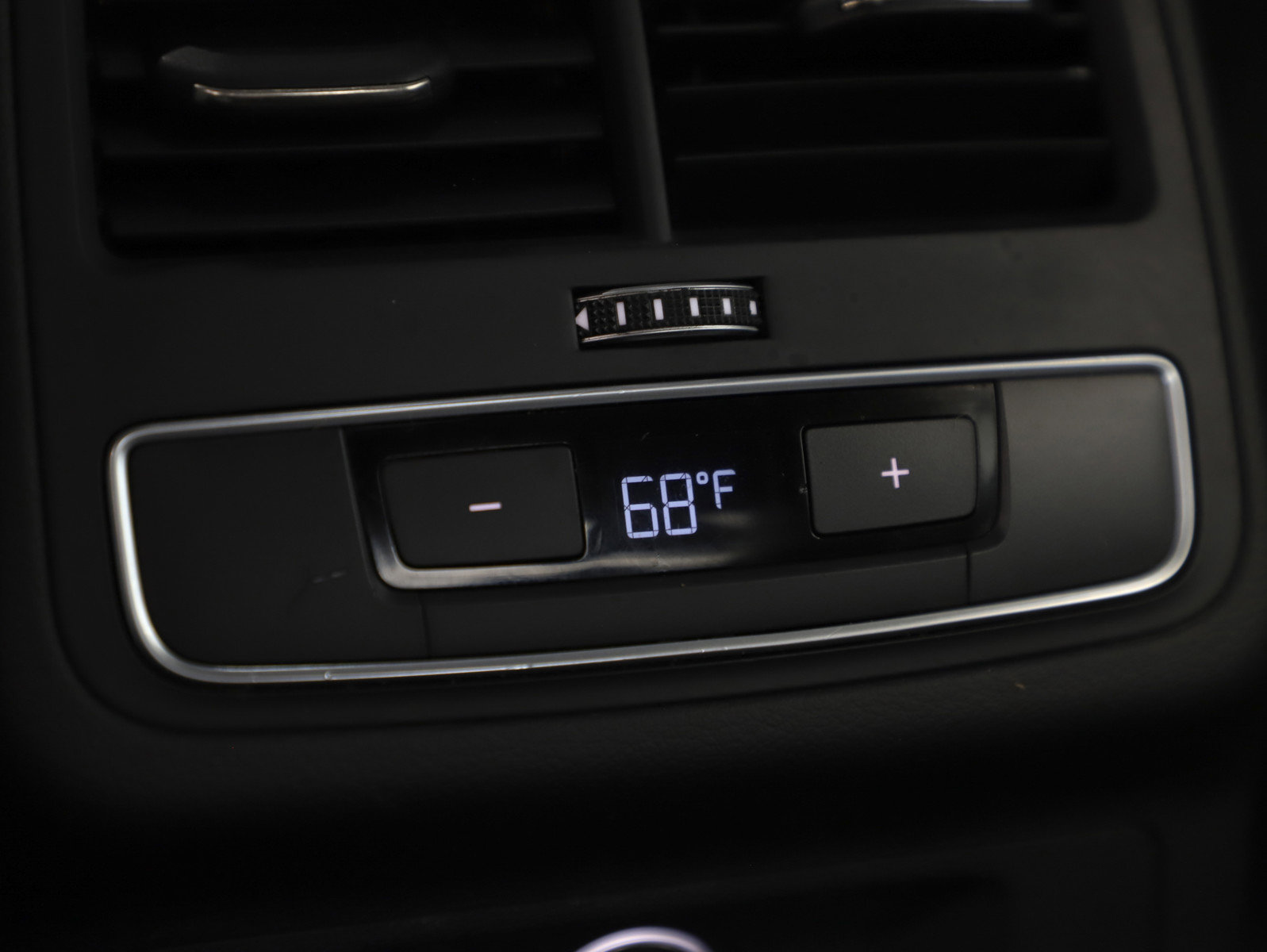 Used 2017 Audi A4 2.0T Premium w/ Audi MMI Navigation Plus image 20