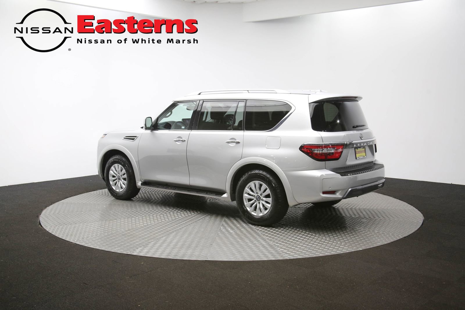 Used 2024 Nissan Armada SV image 61