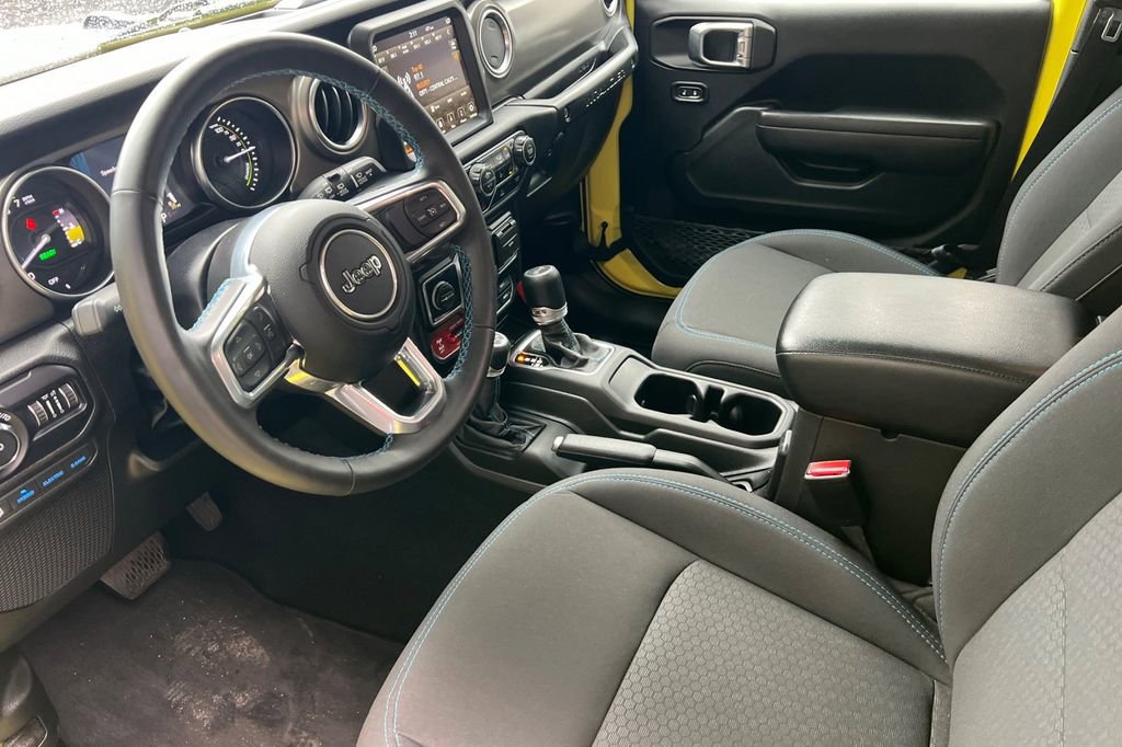 Used 2022 Jeep Wrangler Unlimited Rubicon 4xe w/ Steel Bumper Group image 10