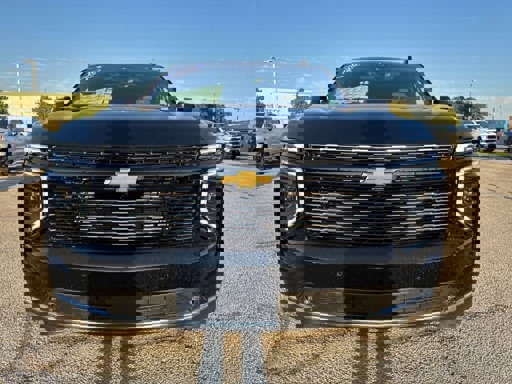 New 2026 Chevrolet Suburban High Country image 11