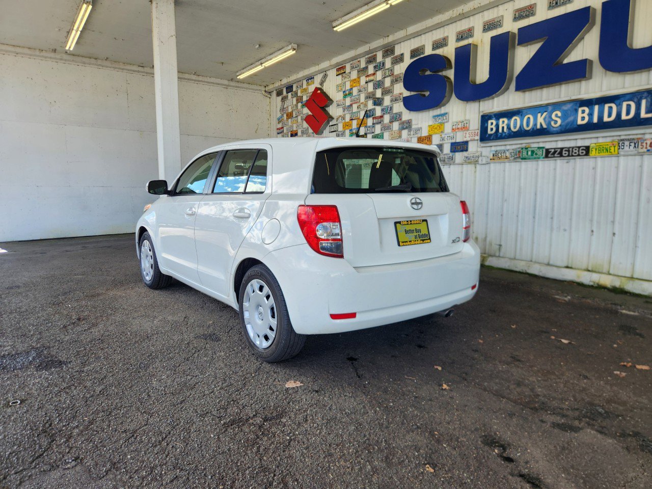 Used 2013 Scion xD image 9