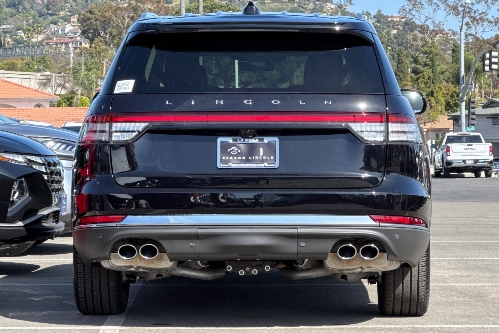 New 2025 Lincoln Aviator Reserve w/ Luxury Package image 4