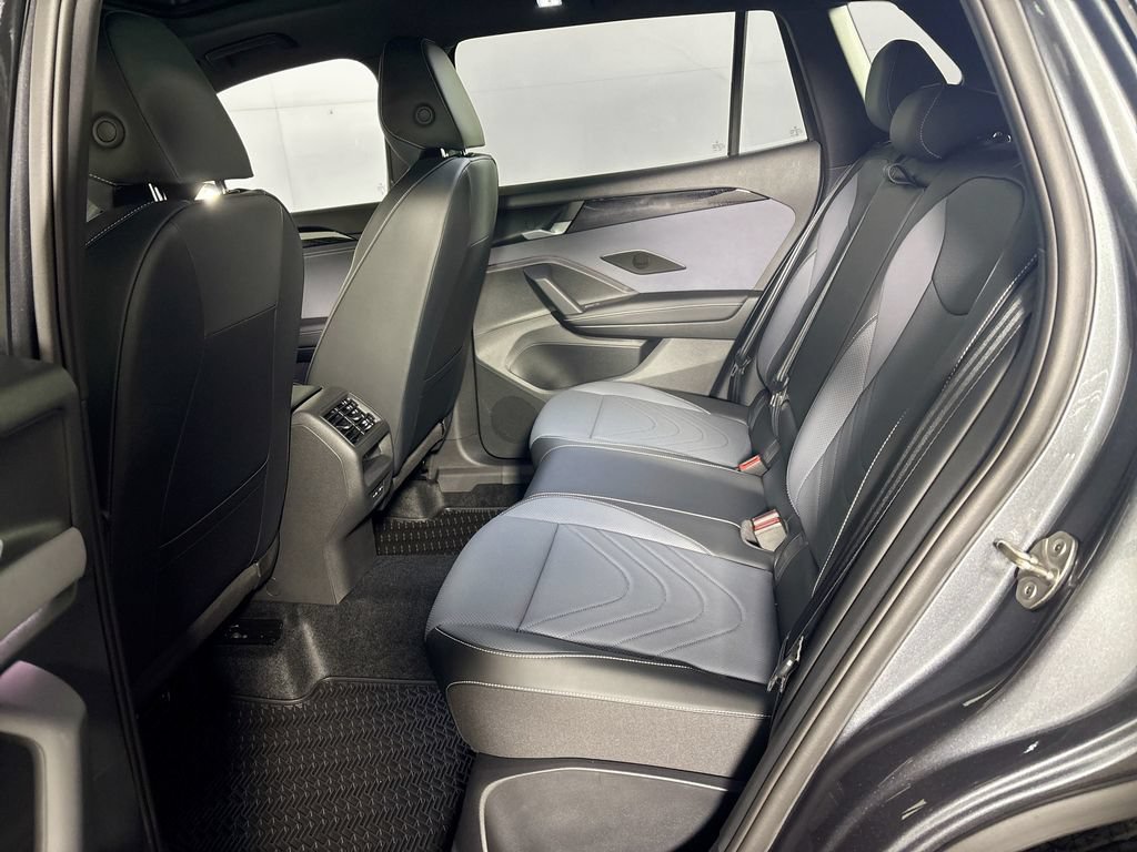 New 2026 Volkswagen Tiguan SE R-Line AWD/4WD image 20