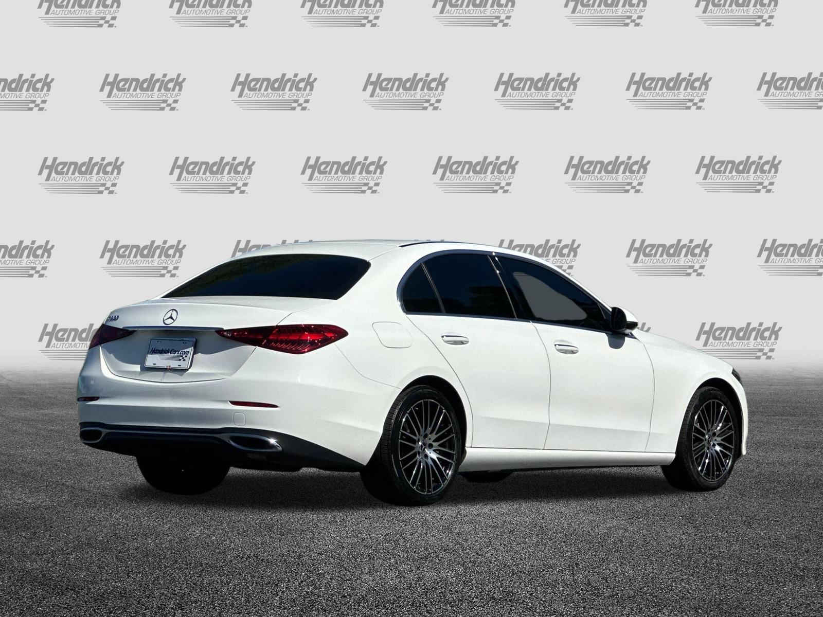 Used 2023 Mercedes-Benz C 300 Sedan image 5