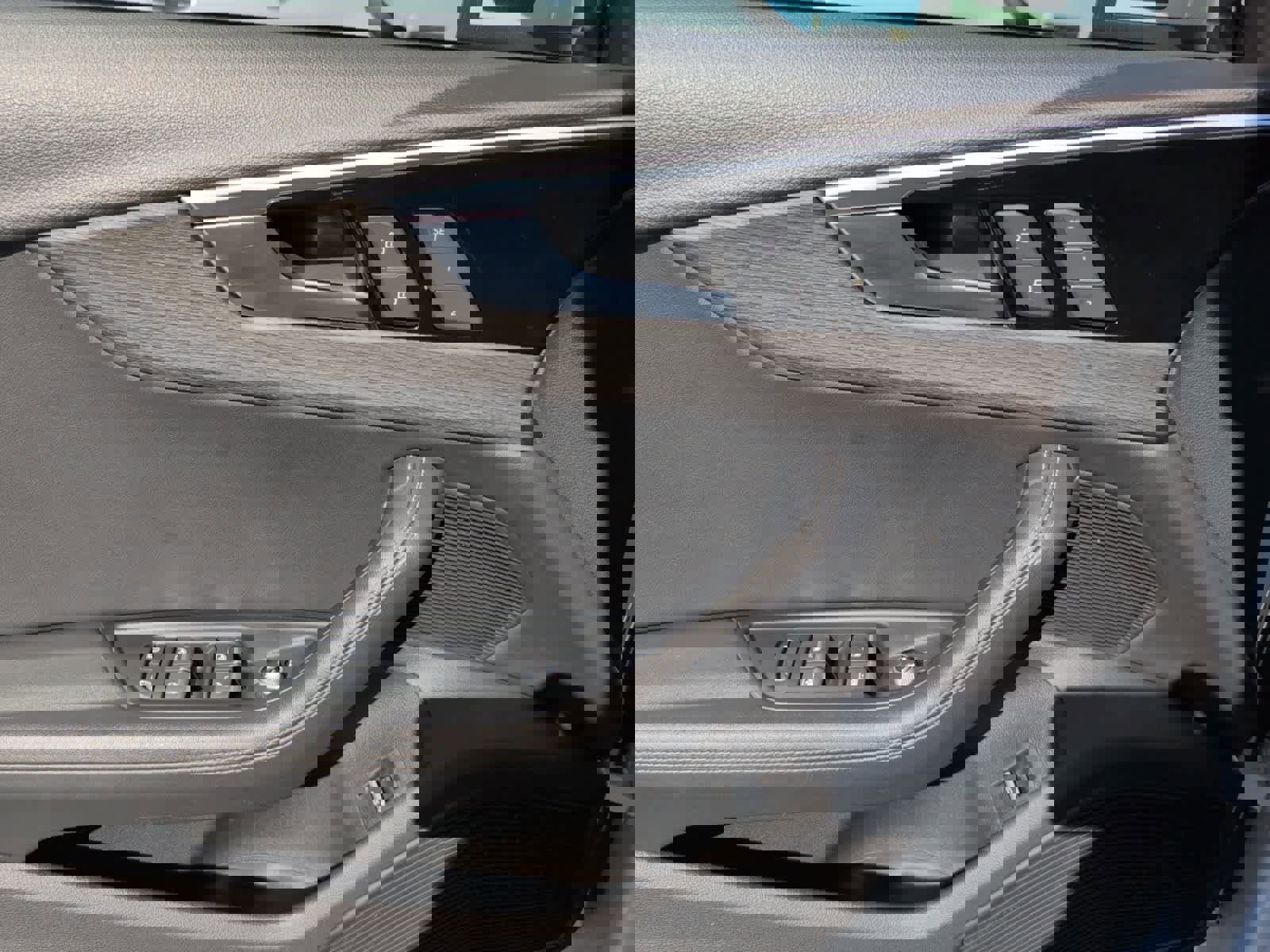 Used 2023 Audi A4 2.0T Premium Plus w/ Premium Plus Package image 15