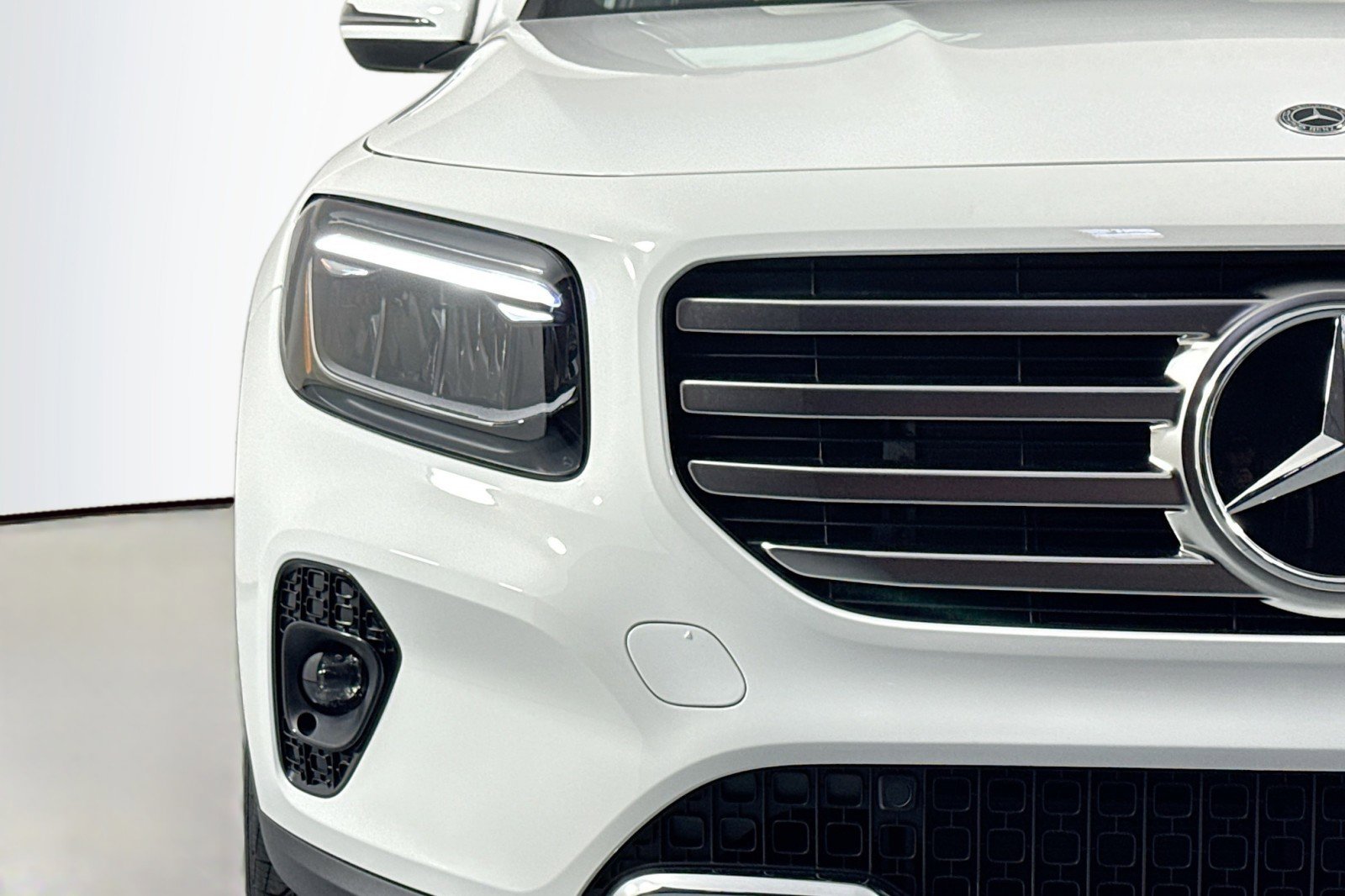 New 2026 Mercedes-Benz GLB 250 image 13