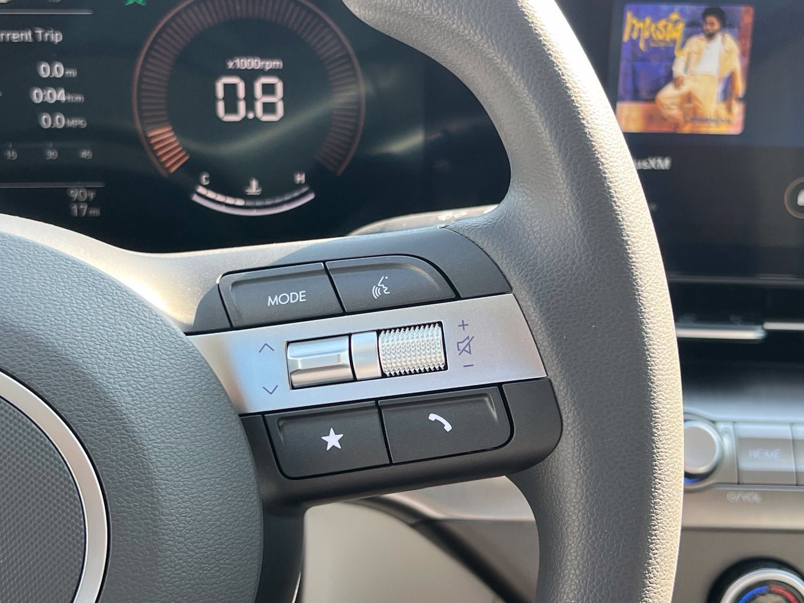 New 2027 Hyundai Kona SE FWD image 26