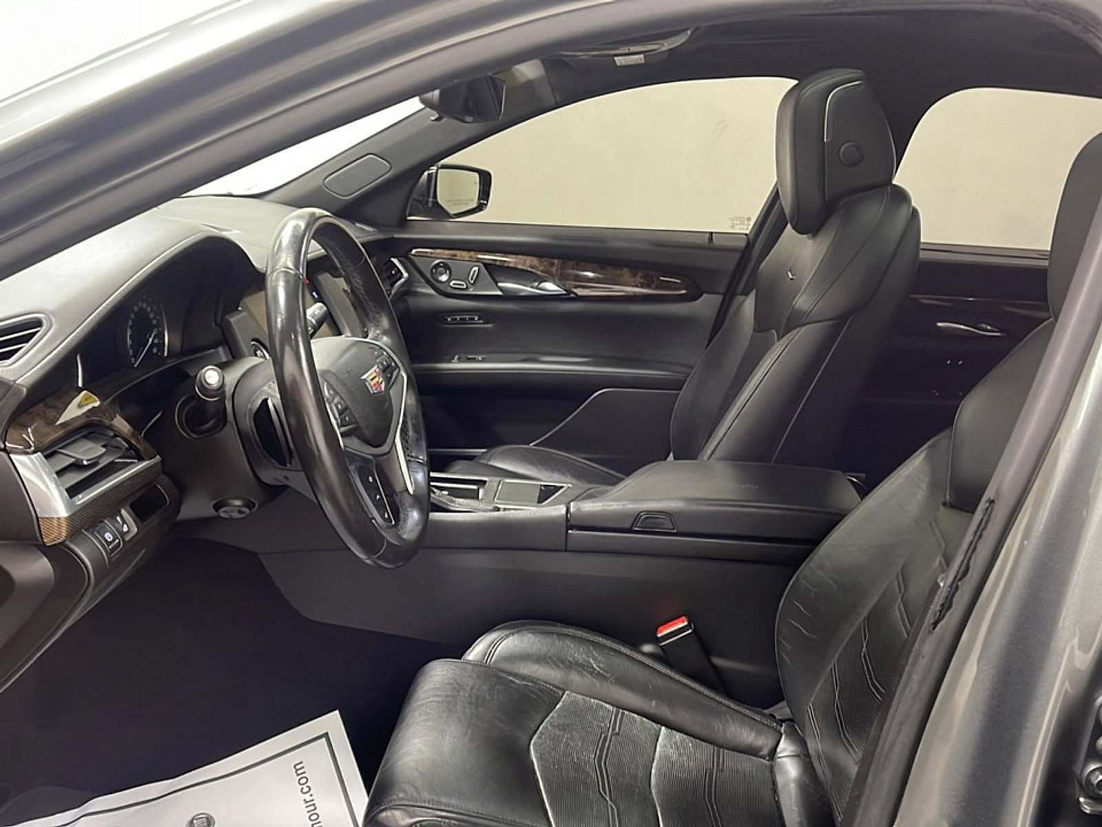 Used 2017 Cadillac CT6 Luxury AWD/4WD image 2