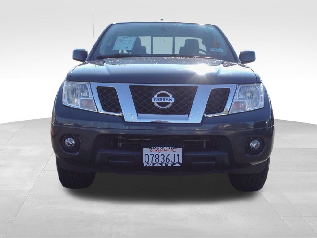 Used 2013 Nissan Frontier SV w/ SV Value Truck Pkg image 9