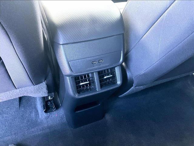 Used 2026 Chevrolet Equinox LT FWD image 24