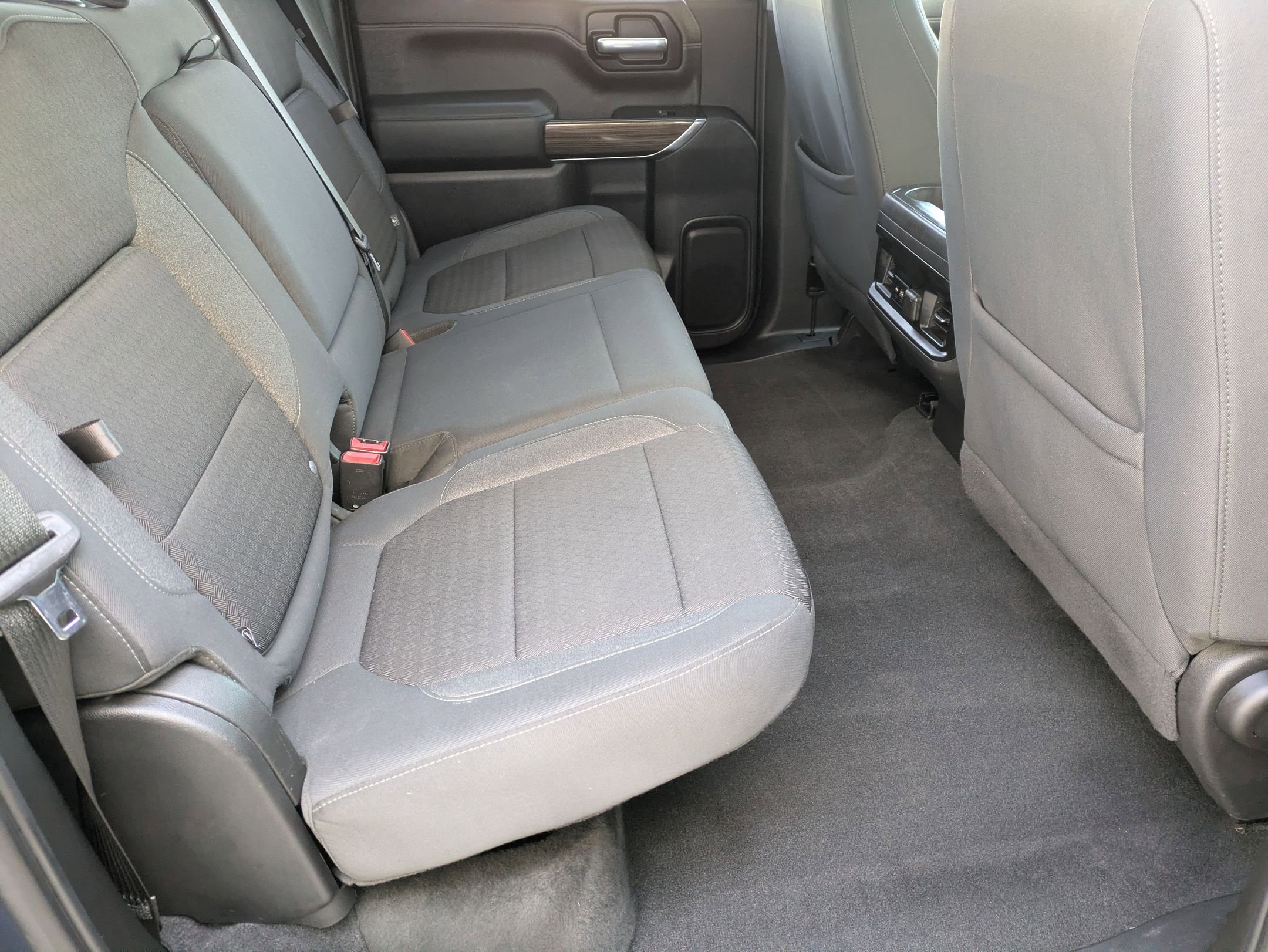 Used 2020 Chevrolet Silverado 1500 RST image 23