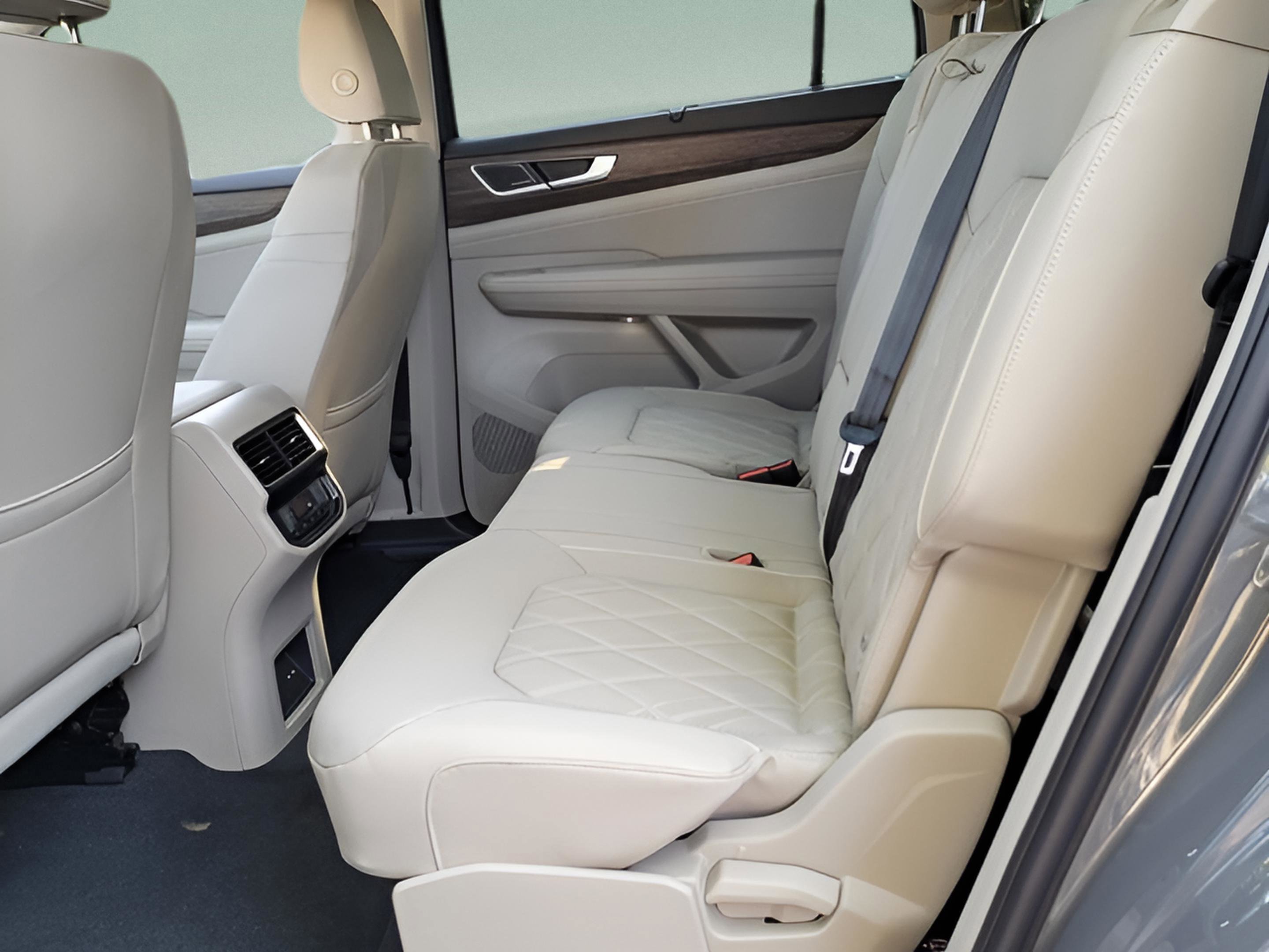 New 2026 Volkswagen Atlas SEL Premium R-Line image 10