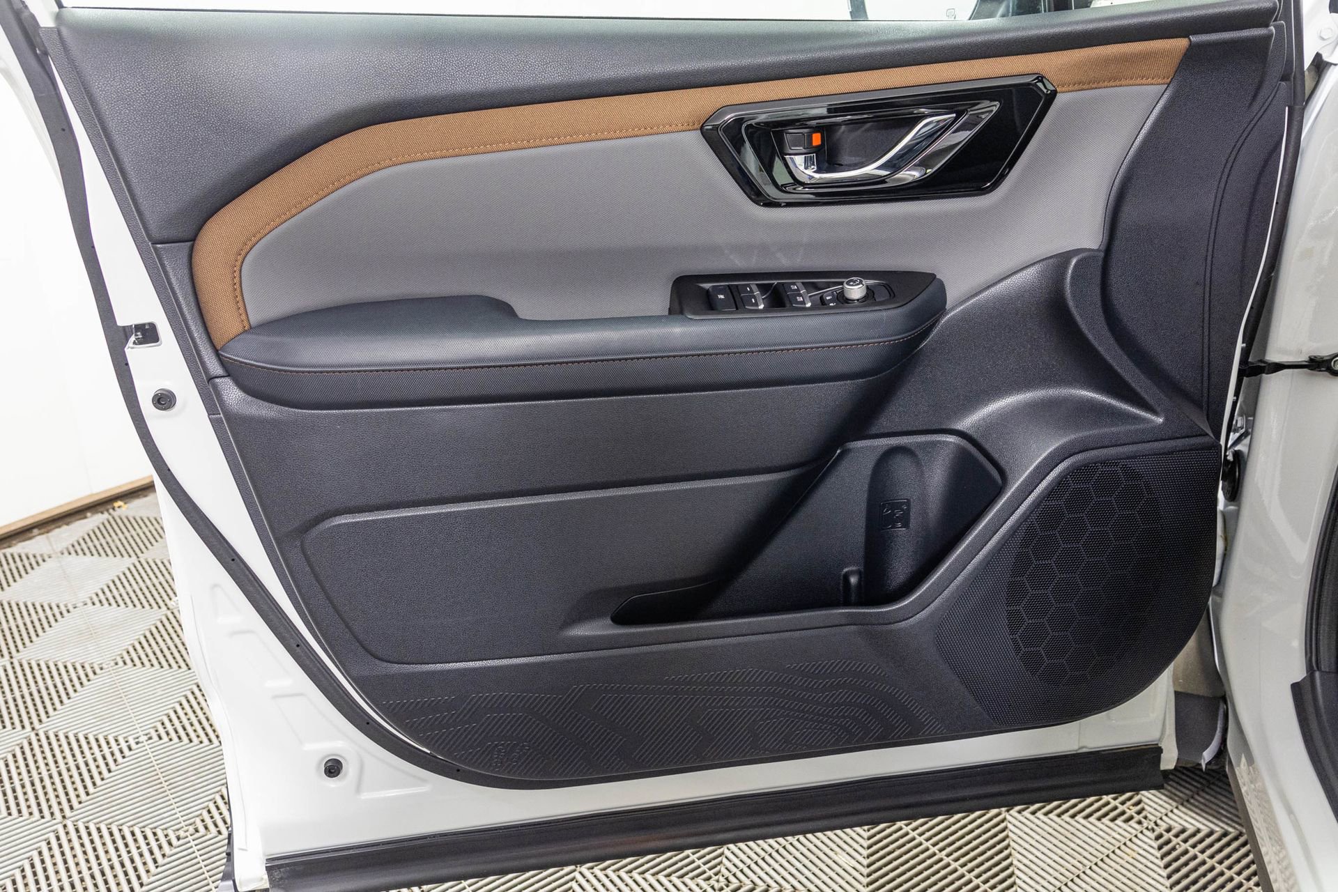 Used 2026 Subaru Forester Sport image 34