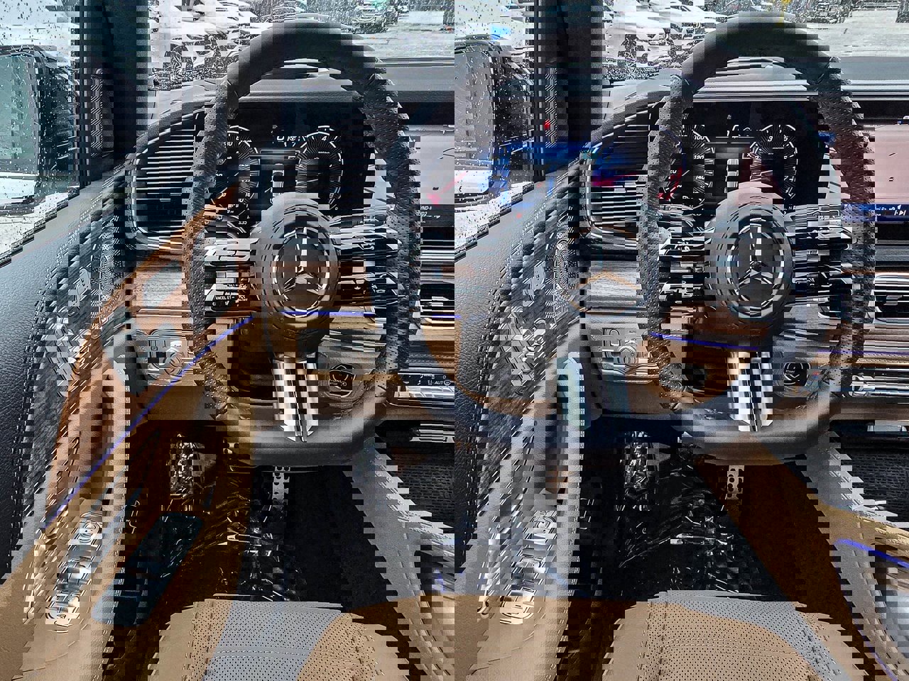 New 2026 Mercedes-Benz GLS 580 4MATIC image 31