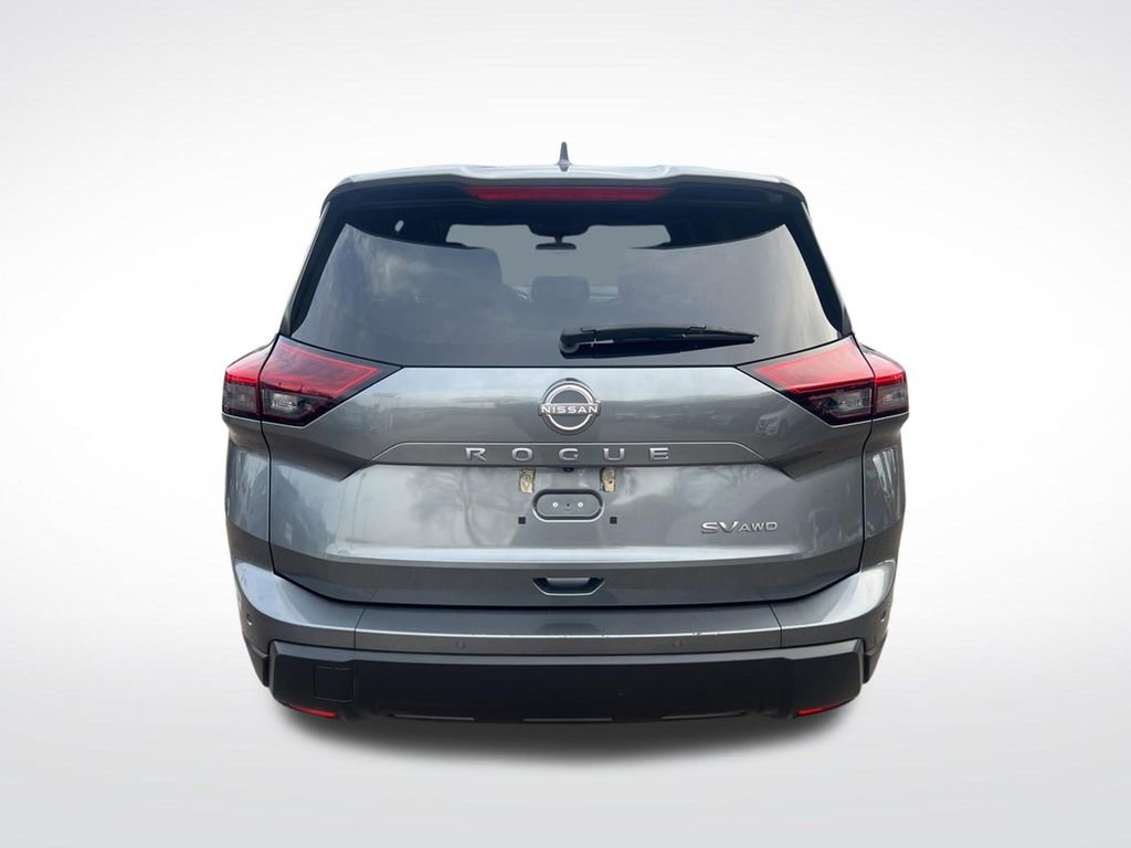 Used 2024 Nissan Rogue SV image 43
