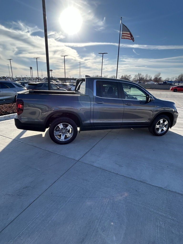Used 2025 Honda Ridgeline RTL image 8