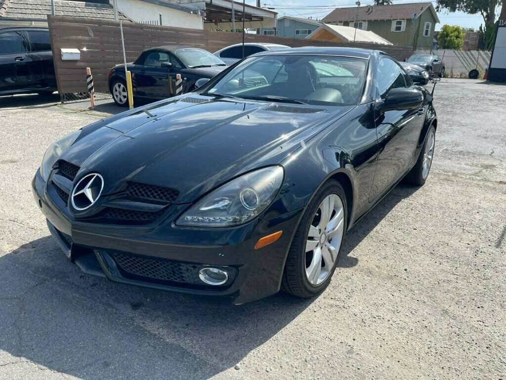 Used 2009 Mercedes-Benz SLK 350 image 1
