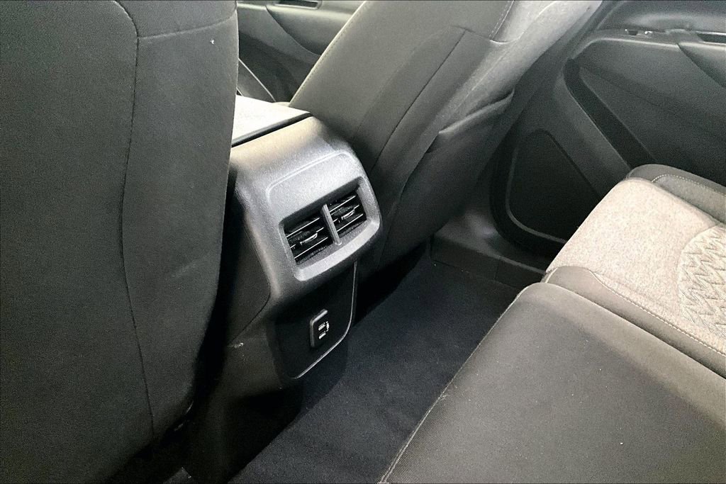 Used 2022 Chevrolet Equinox LT image 10