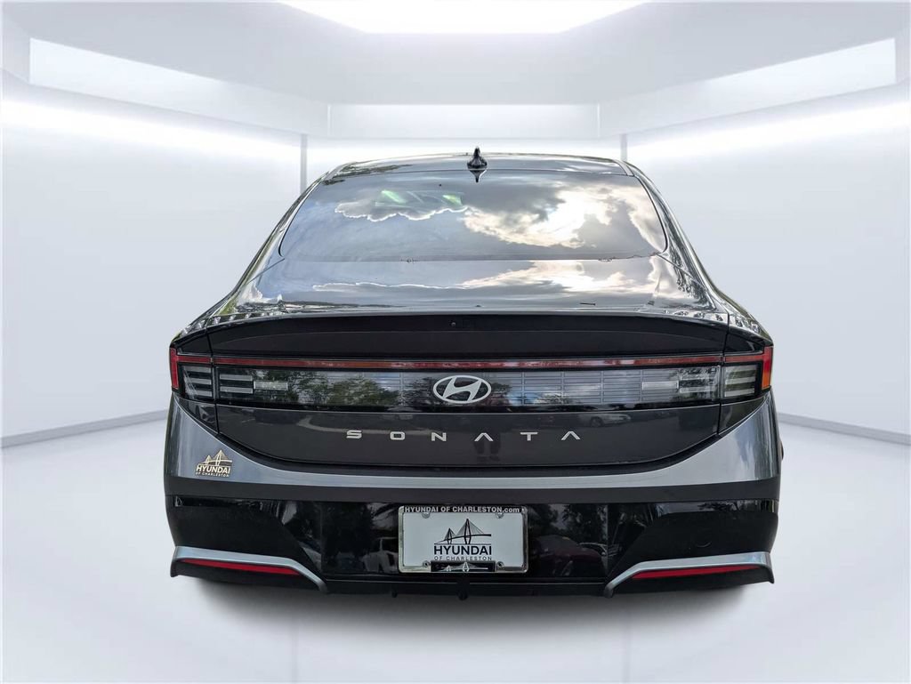 Certified 2024 Hyundai Sonata SEL FWD image 4