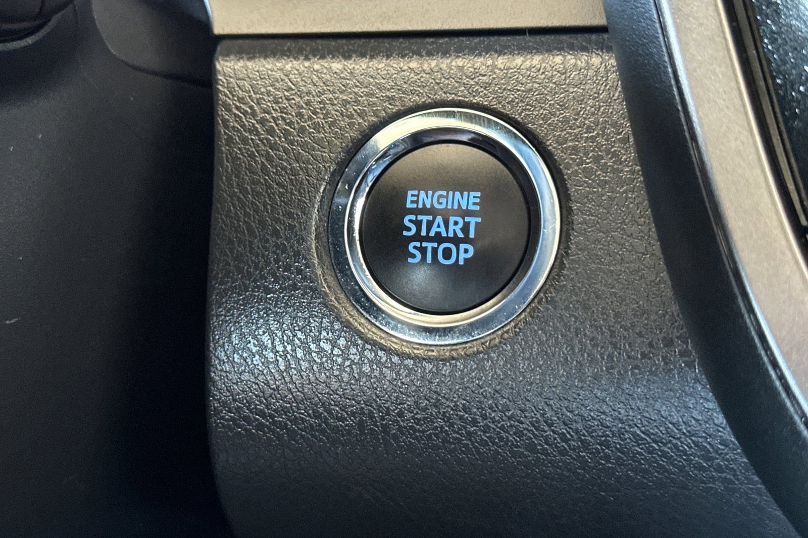 Used 2024 Toyota Camry XSE w/ Blackout Package (TMS) image 21