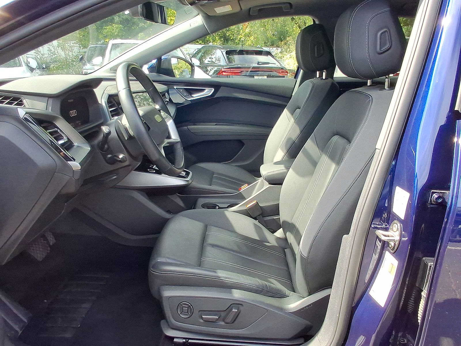 Used 2023 Audi Q4 e-tron Premium Plus w/ Premium Plus AWD/4WD image 17